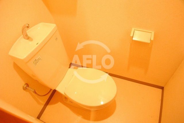 トイレ　ブランクレール谷町　トイレ