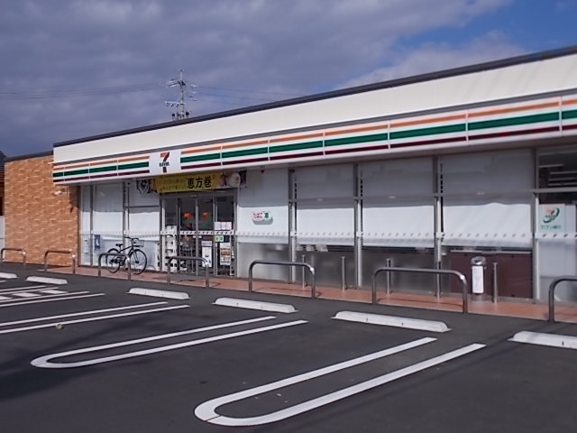 コンビニ　セブンイレブン 岐阜北うずら5丁目店（コンビニ）まで1375m