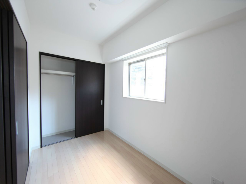 その他部屋・スペース　洋室4.5帖　ＬＤＫ12.4帖とつなげても仕切っても使えます