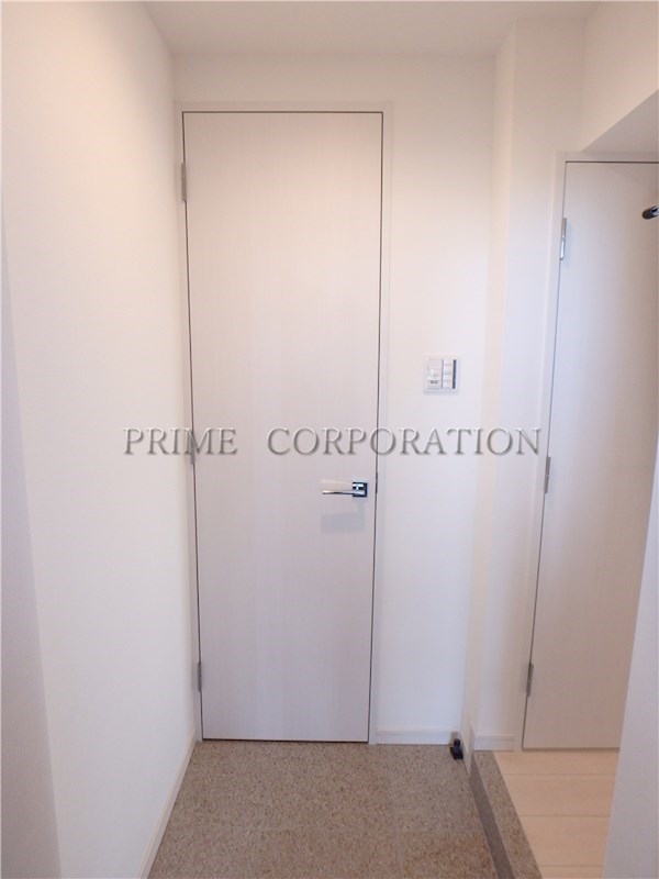 玄関　※参考写真※