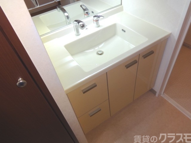 洗面設備　清潔感いっぱいです◎