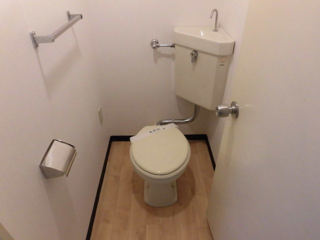 トイレ　清潔感のあるトイレです。