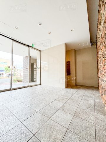 ロビー　オートロック付きで安心です★