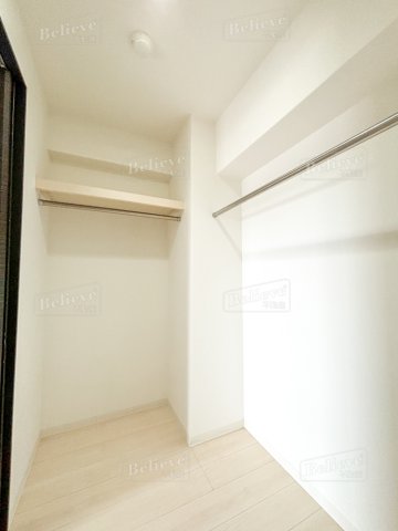 収納　ウォークインクローゼットなので収納豊富です★