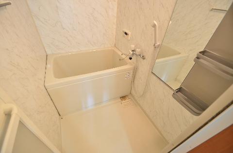 バス・シャワールーム　バス（イメージ）