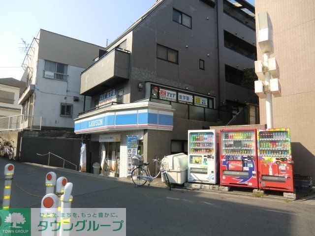 コンビニ　ローソン船橋東中山2丁目店（コンビニ）まで257m