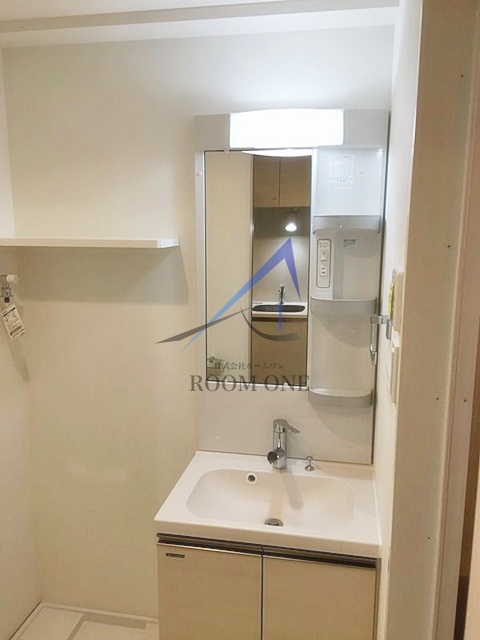 洗面設備　洗面台です。