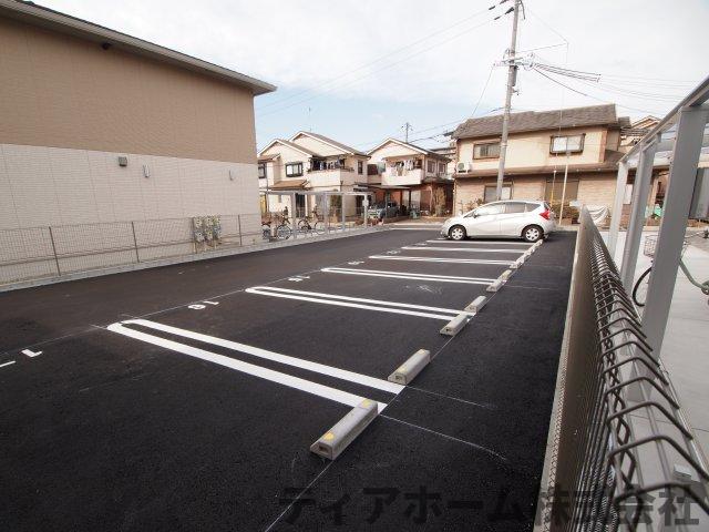 駐車場　駐車スペースもあります