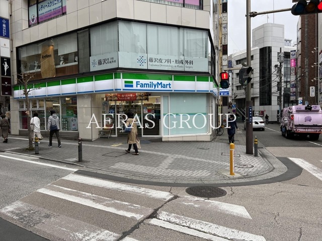 コンビニ　ファミリーマート かしわや南藤沢店（コンビニ）まで182m