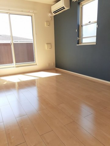 居室・リビング　広いリビング☆