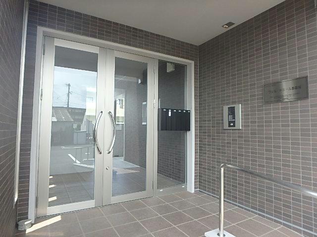 エントランス　エントランス部分