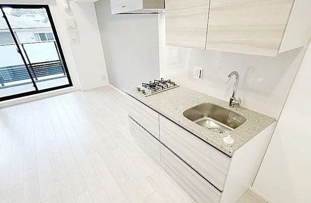 キッチン　※別部屋の参考写真です。