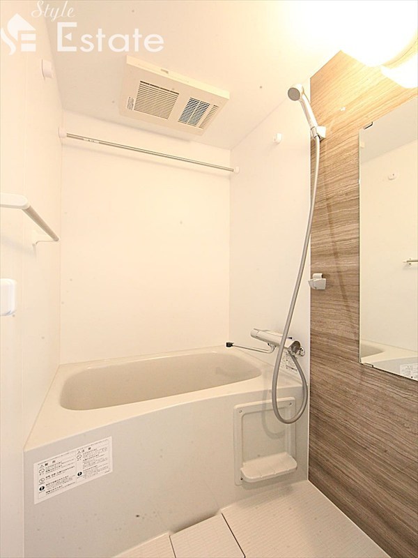 バス・シャワールーム　同仕様写真