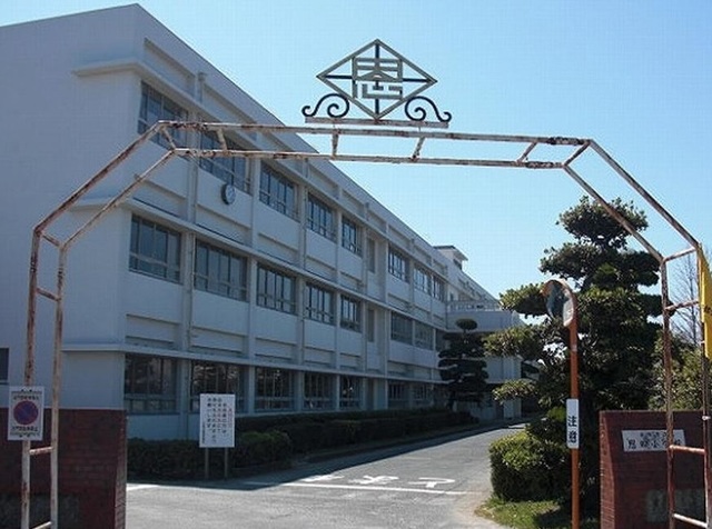 小学校　恩田小学校（小学校）まで650m