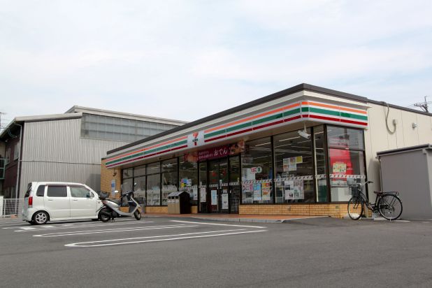コンビニ　セブンイレブン広島井口明神店（コンビニ）まで544m