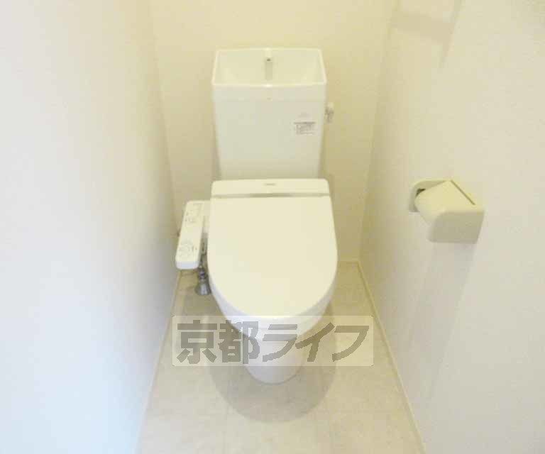 トイレ　清潔感のあるトイレ・