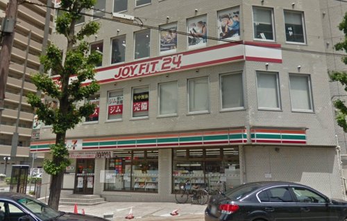 コンビニ　セブン‐イレブン 神戸布引町２丁目店（コンビニ）まで206m