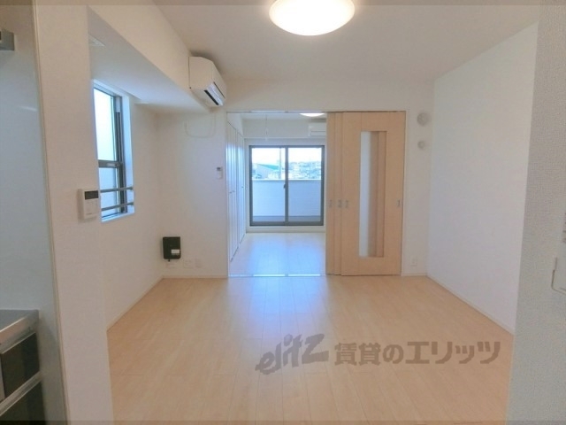 居室・リビング　リビング