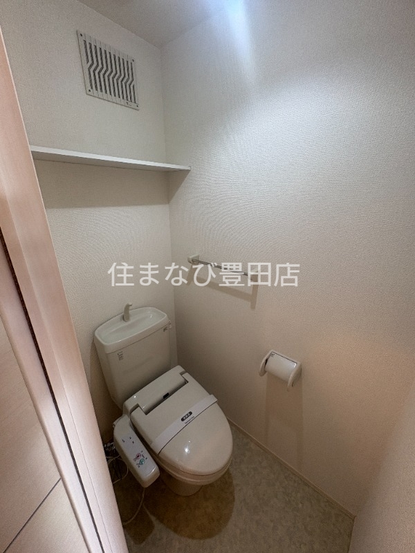 トイレ　同型タイプ