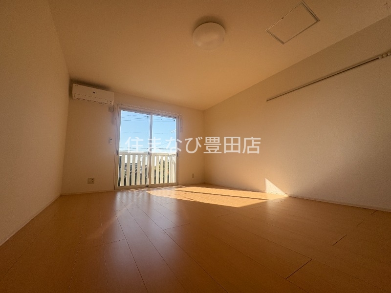 居室・リビング　同型タイプ