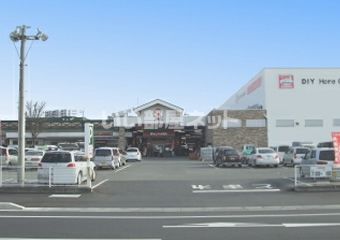 ホームセンター　ハンズマン 国分店（ホームセンター）まで883m