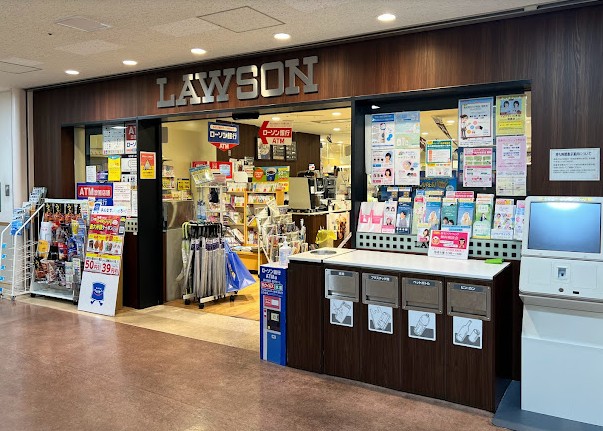 コンビニ　ローソン 名古屋市立大学病院店（コンビニ）まで107m