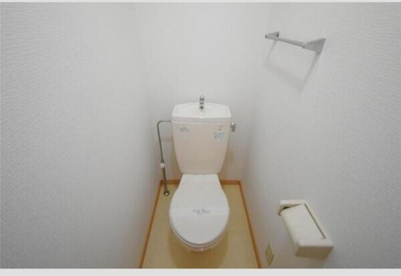 トイレ　１号室タイプのお部屋写真となります。