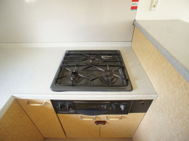 その他設備　システムキッチンが付いています。