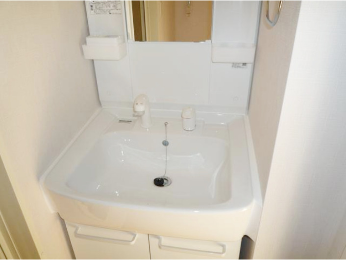 洗面設備　【広いりびイングで優しい風に包まれて♪】