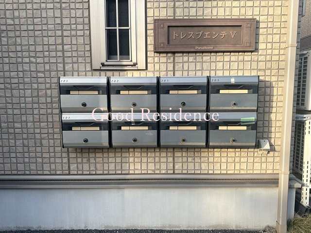 その他共有部分　【広いりびイングで優しい風に包まれて♪】