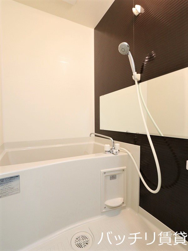 バス・シャワールーム　画像は別号室イメージの為、現況を優先いたします。