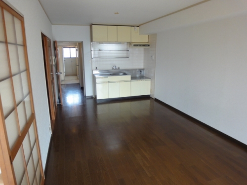 居室・リビング　※別のお部屋の写真です。