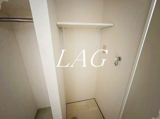 その他設備　室内洗濯機置き場になります。