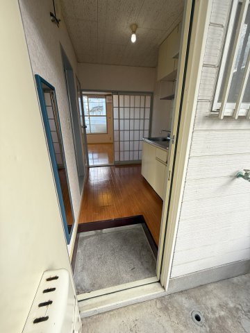 玄関　玄関から【コーポリナ】