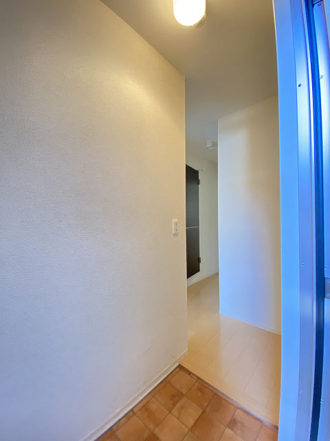 玄関　収納もある玄関です