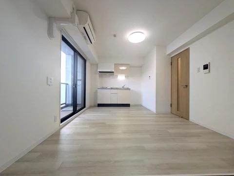 居室・リビング　広々とした明るいお部屋