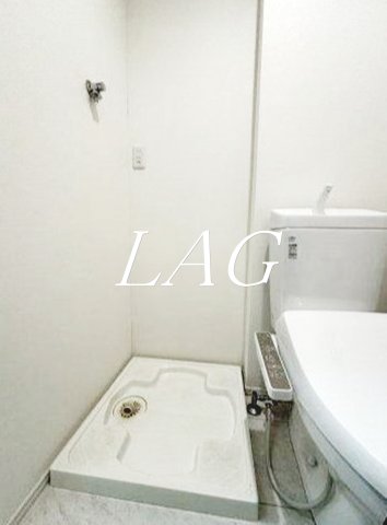 その他設備　洗濯機置場です。