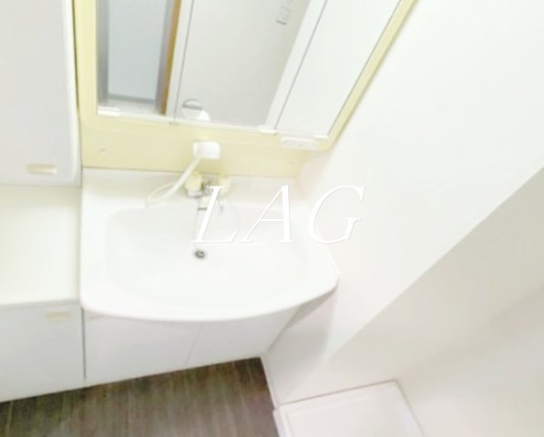 洗面設備　洗面台です。