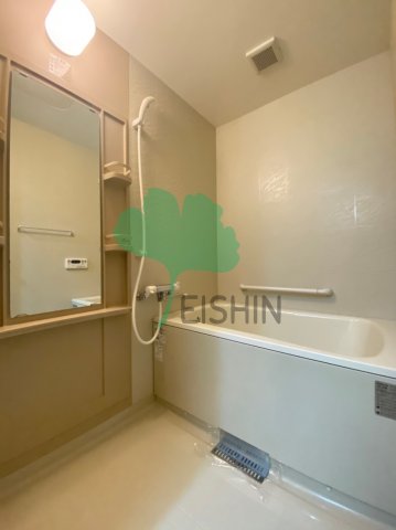 バス・シャワールーム　清潔感のある浴室です！