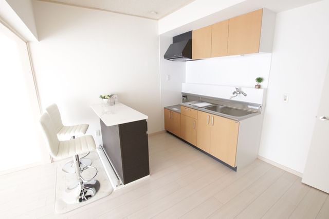 キッチン　カウンターテーブル付き♪