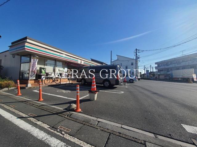 コンビニ　セブンイレブン戸田美女木店（コンビニ）まで334m