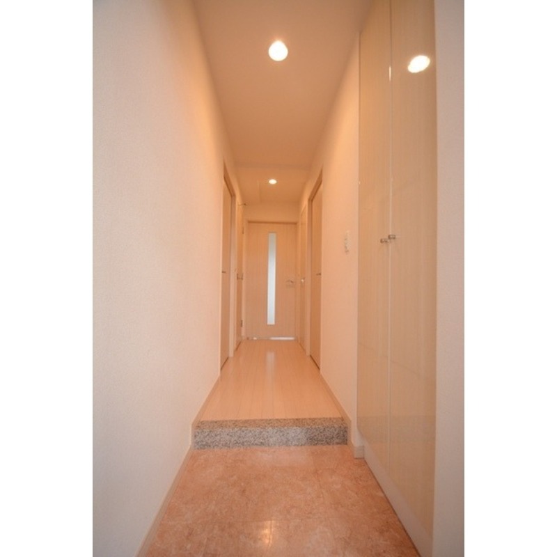 玄関　玄関から見たお部屋♪