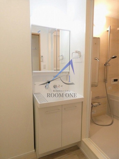 洗面設備　洗面台です。