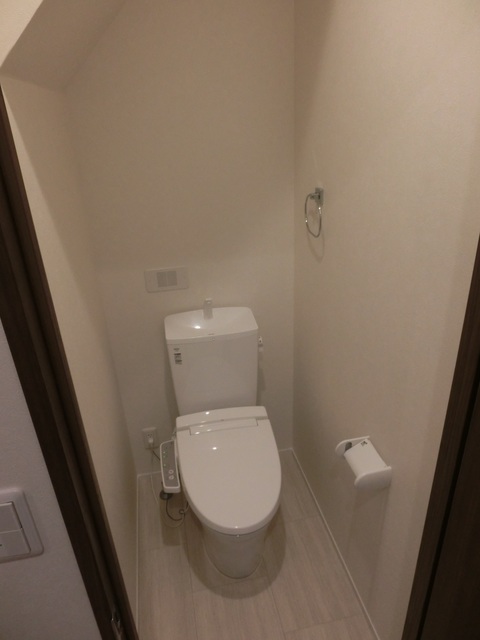 トイレ　コンパクトで使いやすいトイレです