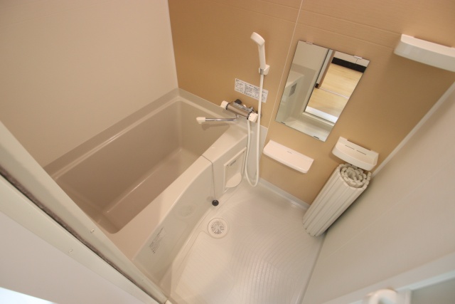 バス・シャワールーム　※別室の参考写真の為、現況優先です。