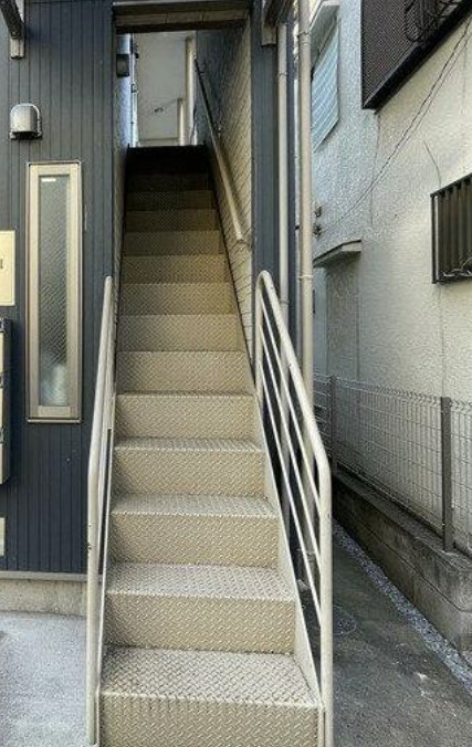 ロビー　落ち着いたロビーです