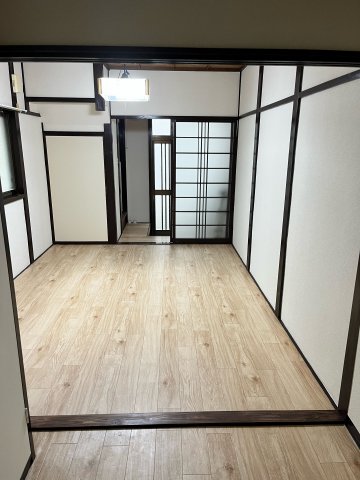 居室・リビング　使いやすい居間です