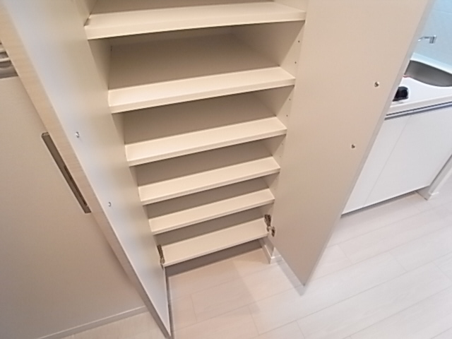 その他設備　シューズボックス