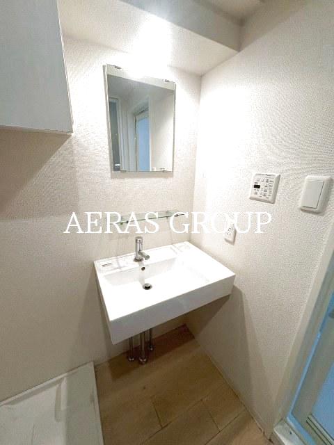 洗面設備　同仕様タイプ