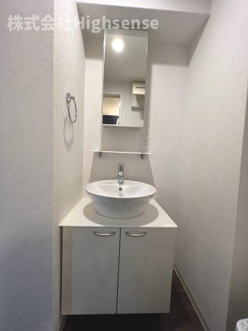 洗面設備　脱衣スペースもあります